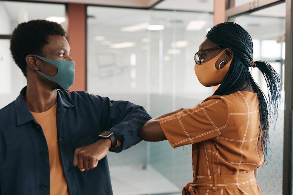 단정한 비즈니스 예절을 실천하는 모습