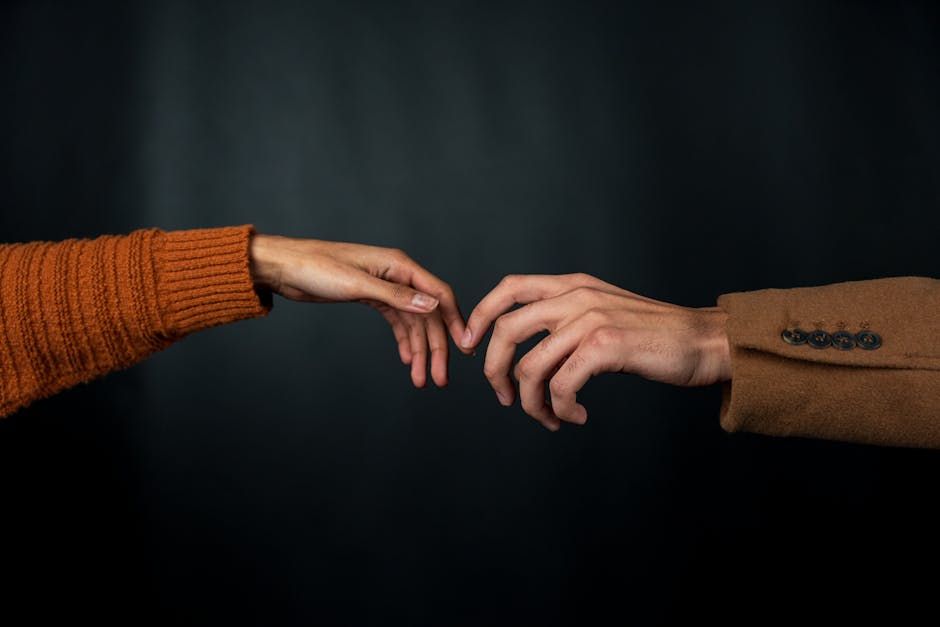 서로를 이해하고 소통하는 사람들의 모습