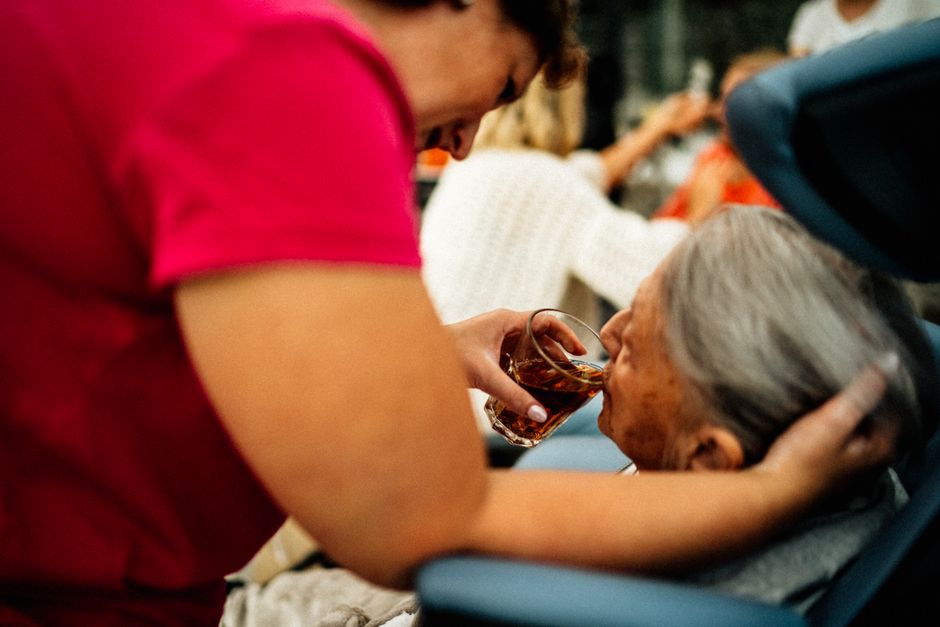 🧠 워킹맘, 워킹대디 필수! 아이X부모님X직장, 3중 케어 번아웃 막는 '나만의 시간' 확보 전략
